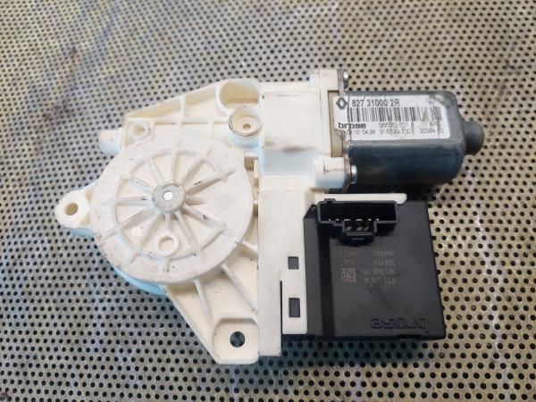 Motor vidro trás esquerdo RENAULT Megane III (BZ0_)