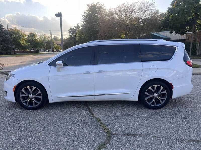 2017 Chrysler Pacifica