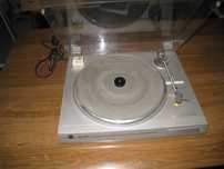 Gira-discos Dual