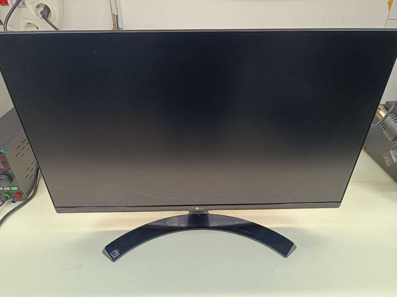 Монітор LG 23MP68VQ