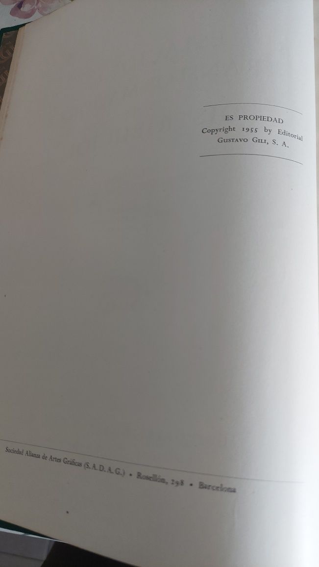 Livro "estaciones transformadoras y de distribucion