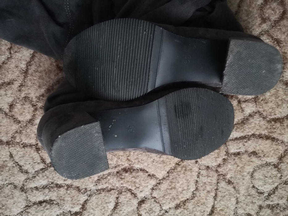 Wysokie szare kozaki obcas rozm. 39