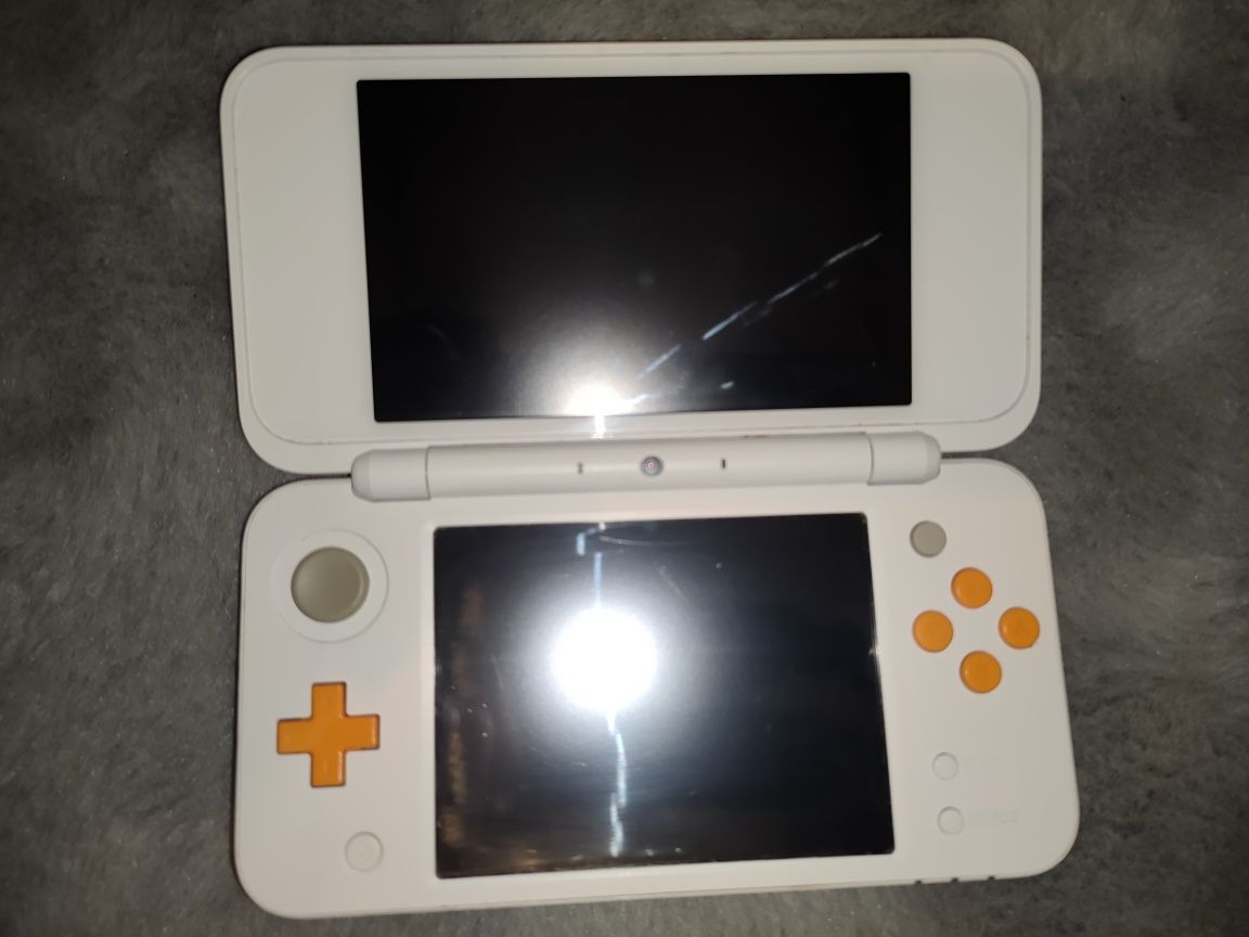 Nintendo New 2DS XL