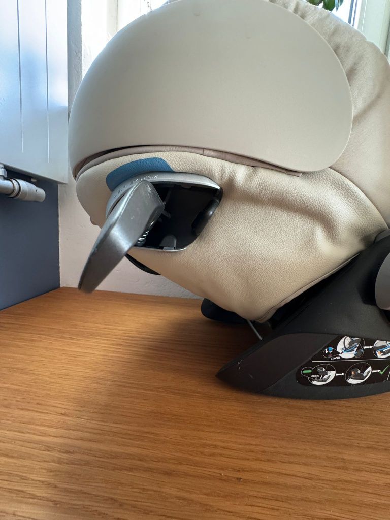 Fotelik Cybex Cloud Z I-size Ferrari