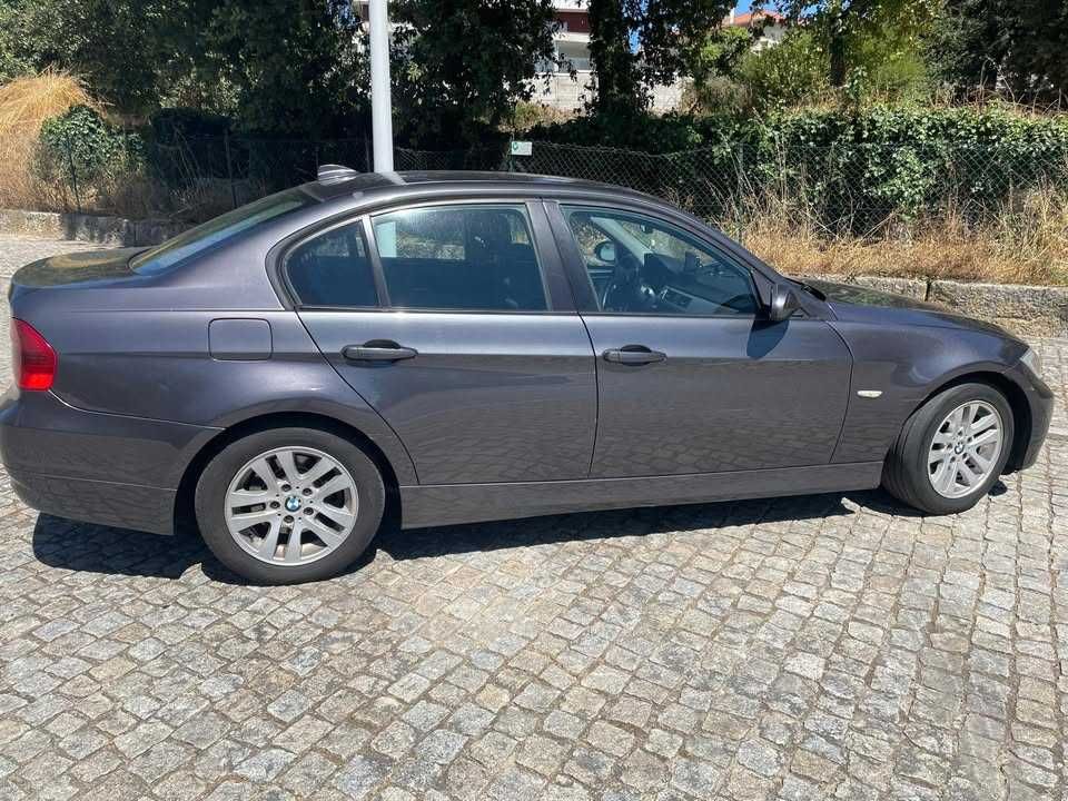 Vendo BMW e90 320d