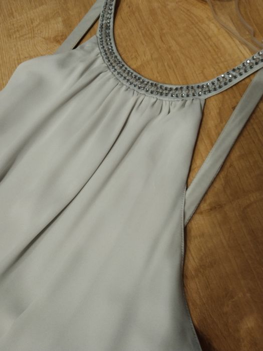 Śliczna sukienka ASOS na wiele okazji