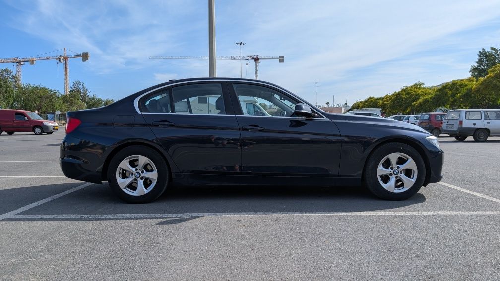 BMW 320i Efficient dynamics