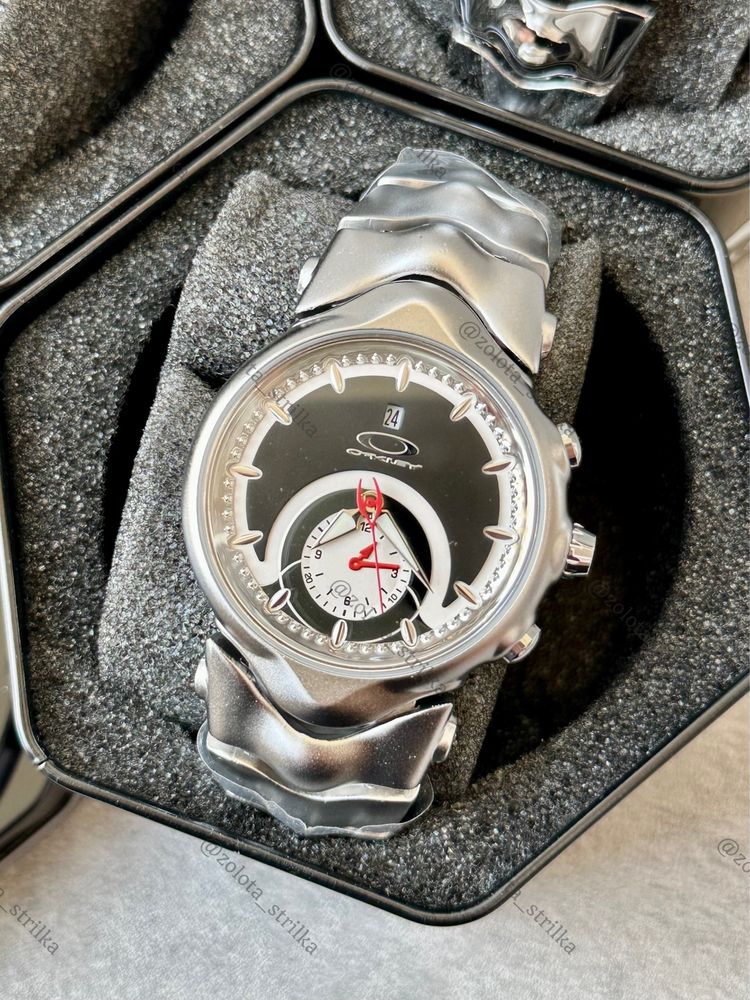 Oakley Gudje 43mm + ПОДАРУНОК‼️ Годинник часы Y2K DRILL GorpCore