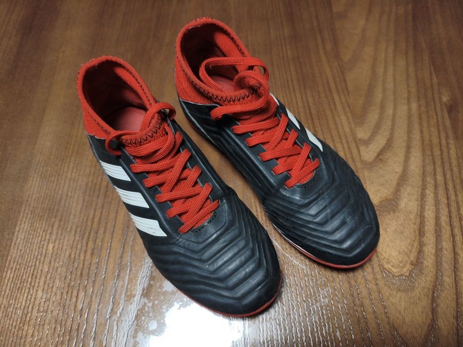 Дитячі сороконіжки Adidas Predator DB2330