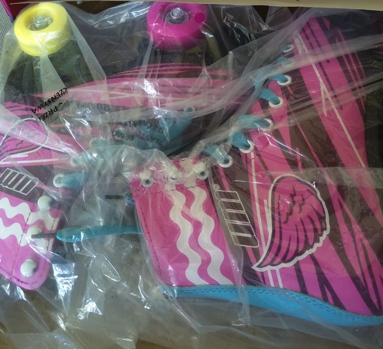 Wrotki Różowe rozmiar 35