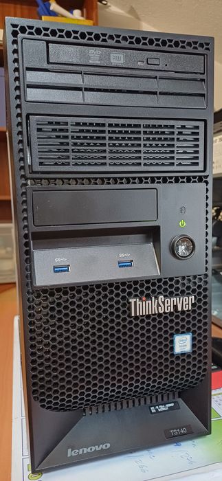 ThinkServer Lenovo TS140