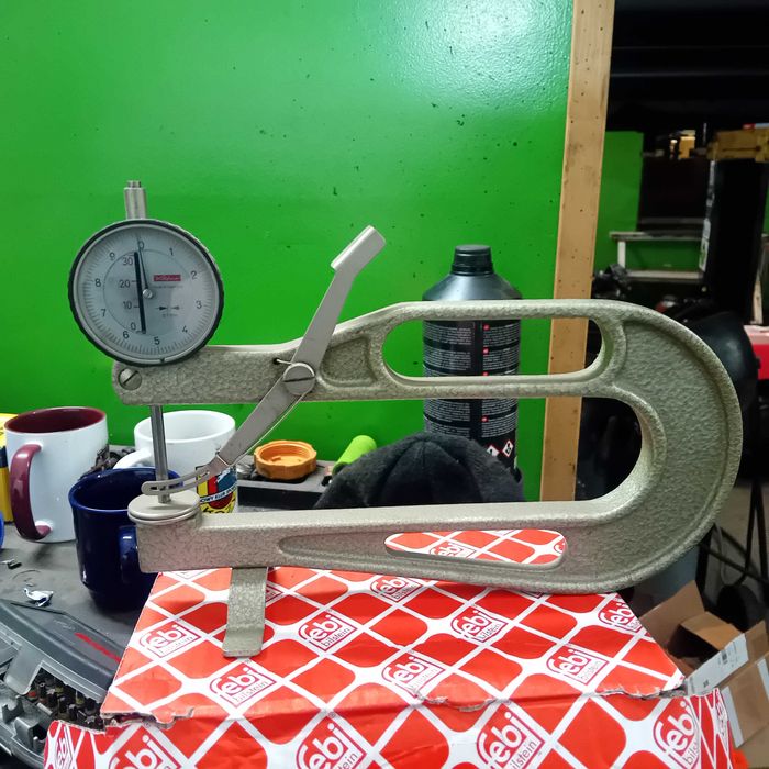 Grubościomierz k3000