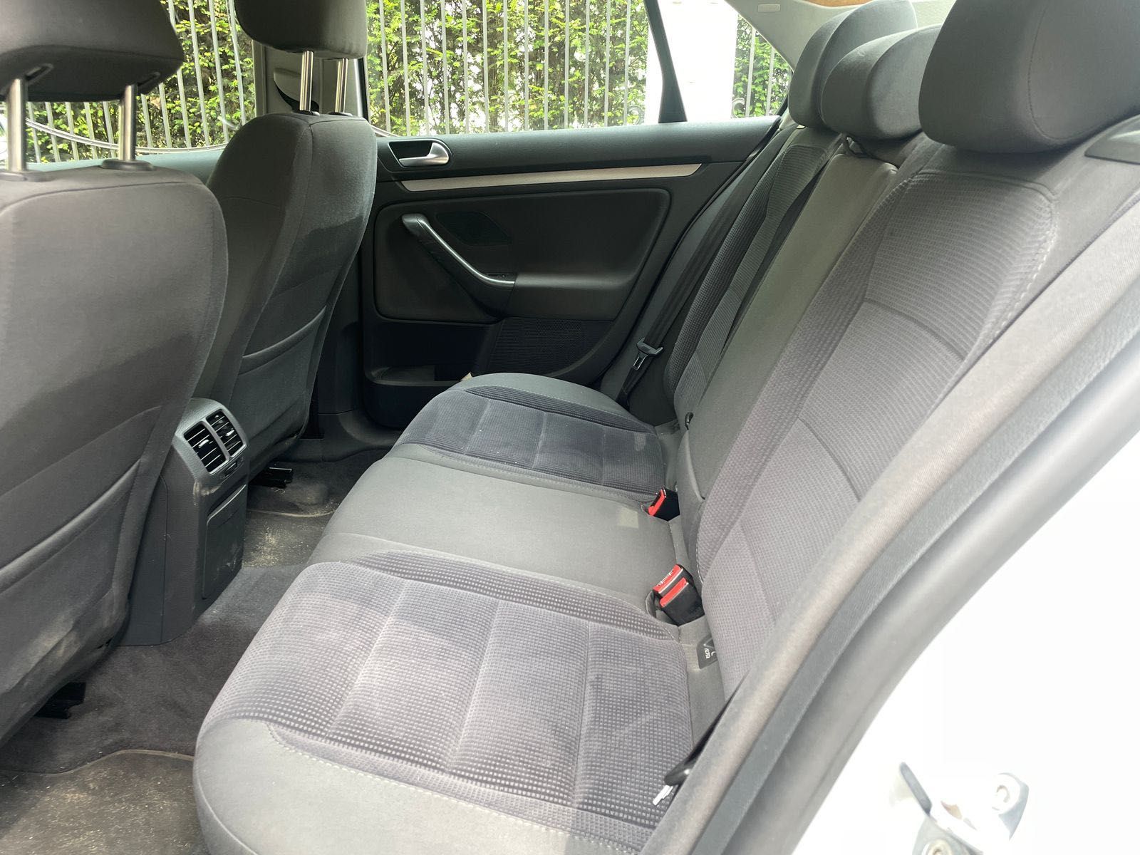 VW Jetta 1.9 diesel stan bardzo dobry gotowa do jazdy