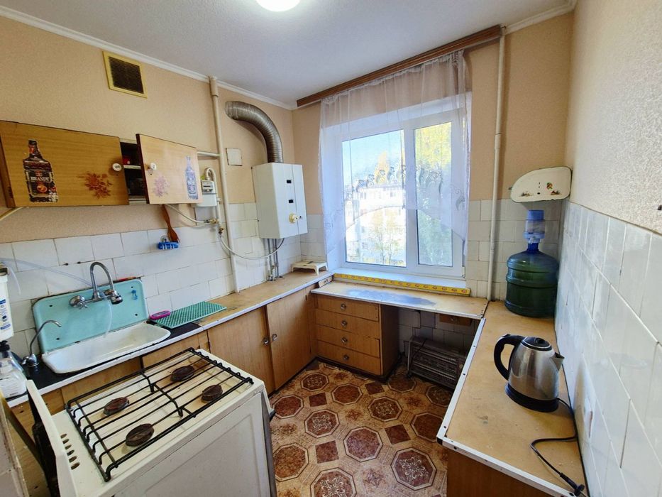 2 кімнатна квартира.Дендропарк