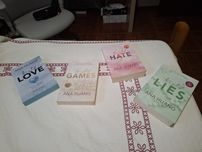 Colecção de livros da autora Ana Huang