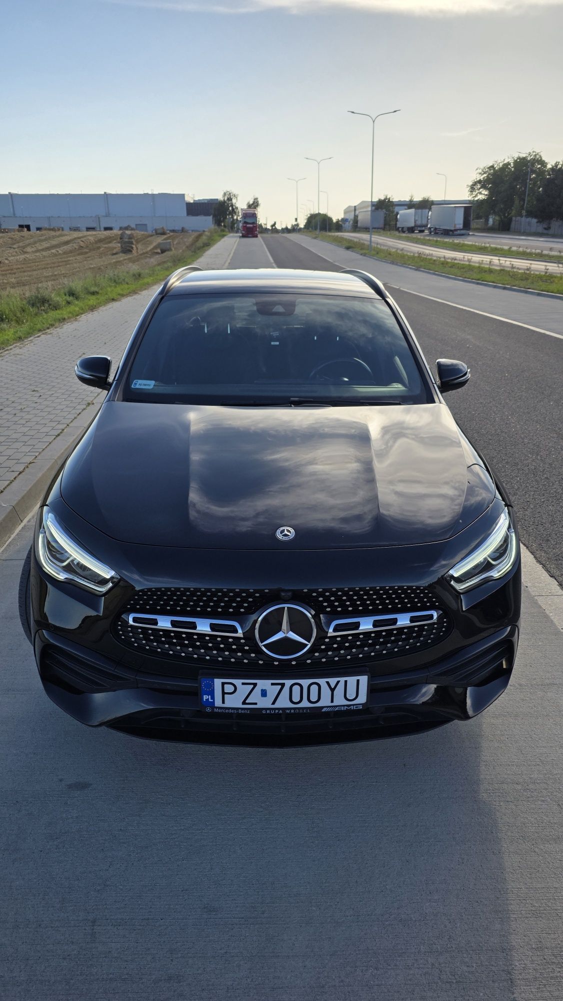Mercedes-Benz GLA 200 Bussines Edition Pakiet AMG