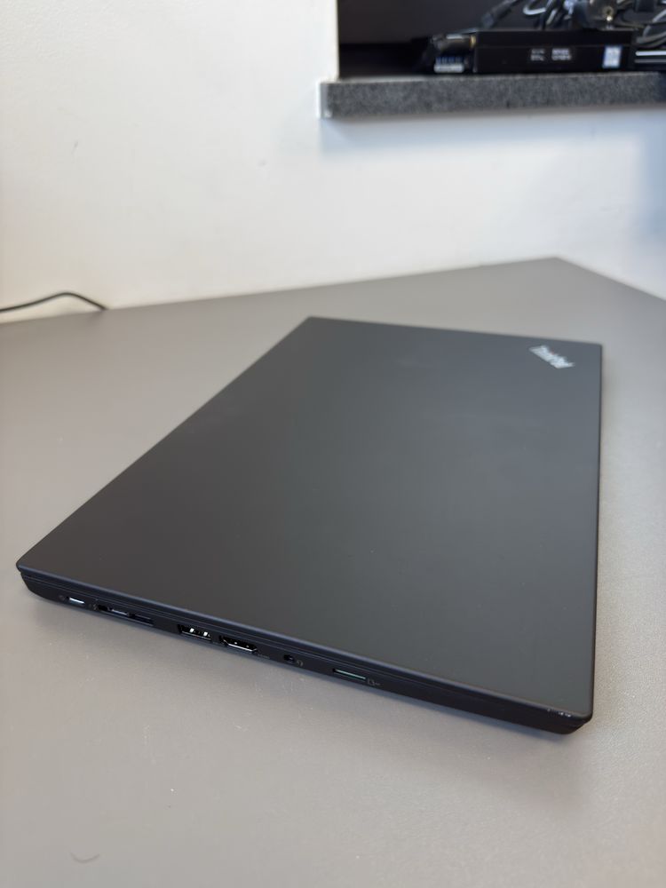 Lenovo ThinkPad T14 G2 i5-1135G7 | 512GB | 24GB | FV