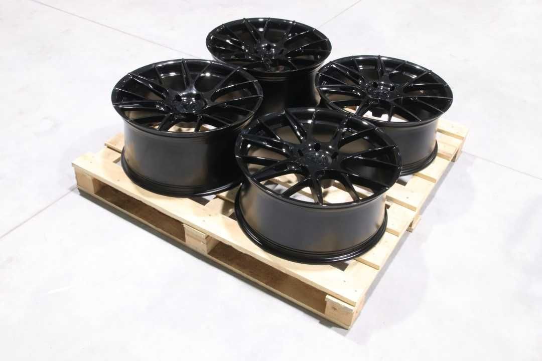 !OUTLET! Felgi Japan Racing JR42 20x9 ET20 + 20x10 ET30 5x120 Black