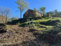 Moradia por recuperar - Vila de Punhe