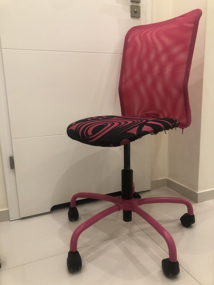 Krzesło Ikea obrotowe różowe