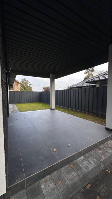 Сучасний дім на 5 сотках