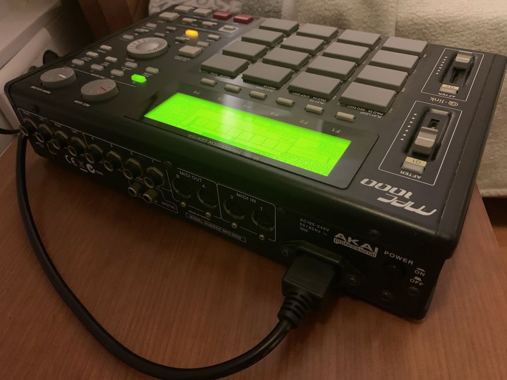 Akai mpc 1000 perfeitas condições sampler hip hop