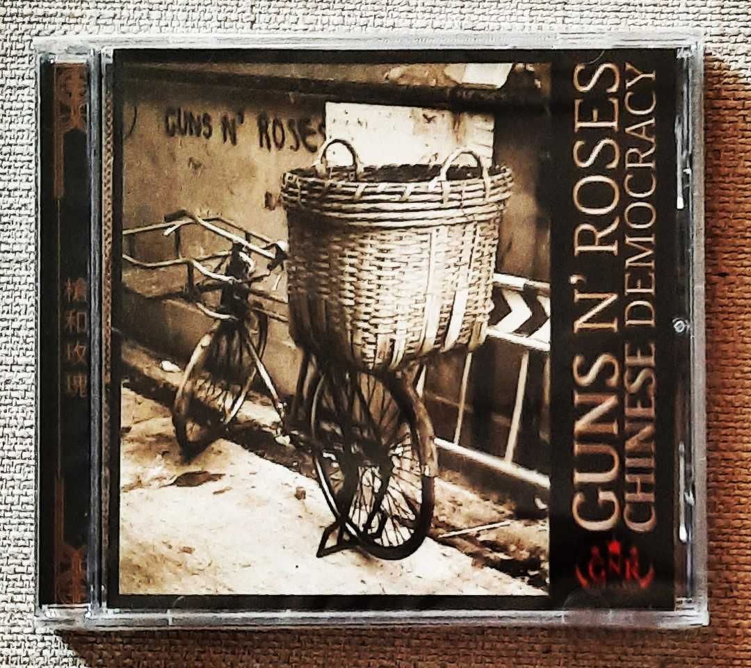 Znakomity Album CD GUNS N ROSES Album- Chinese Democracy CD