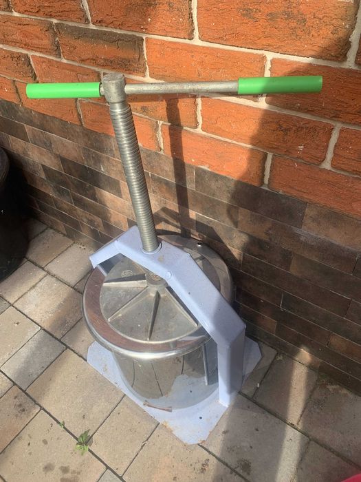 Пресс для винограда