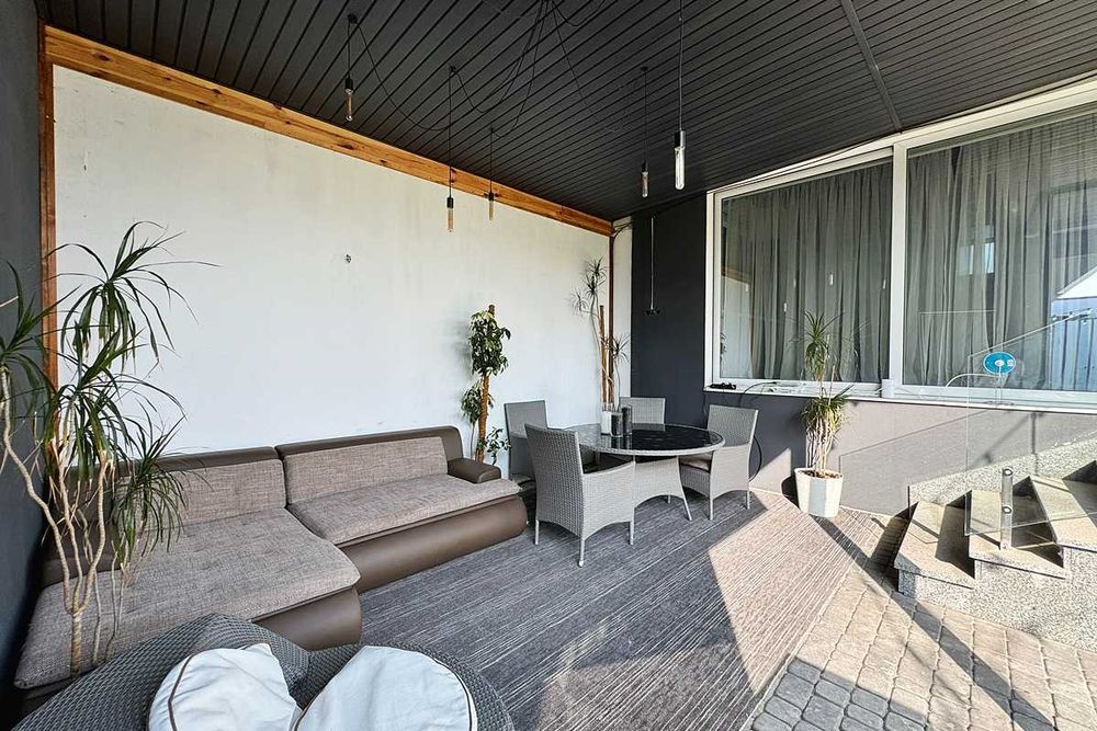 Будинок з ремонтом в стилі Хай-Тек!Мінімальне оформлення!Газ!Телефонуй