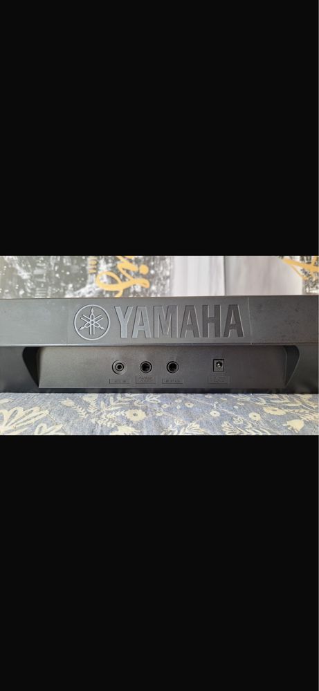 Piano Yamaha YPT-260