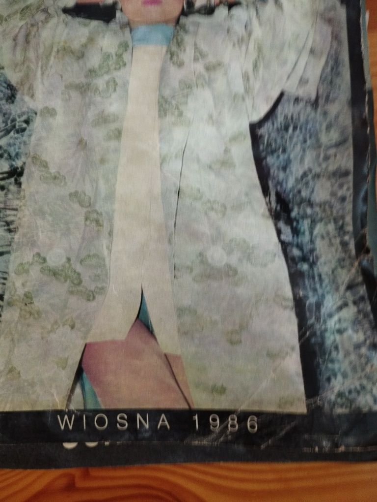 Czasopismo świat mody razem z wykrojami 1986 rok