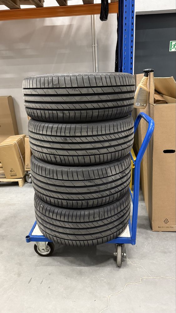 Opony Kumho 285/45/20 255/50/20