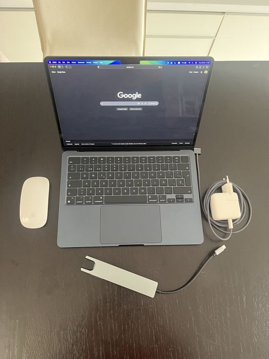 Macbook air 13’ m3