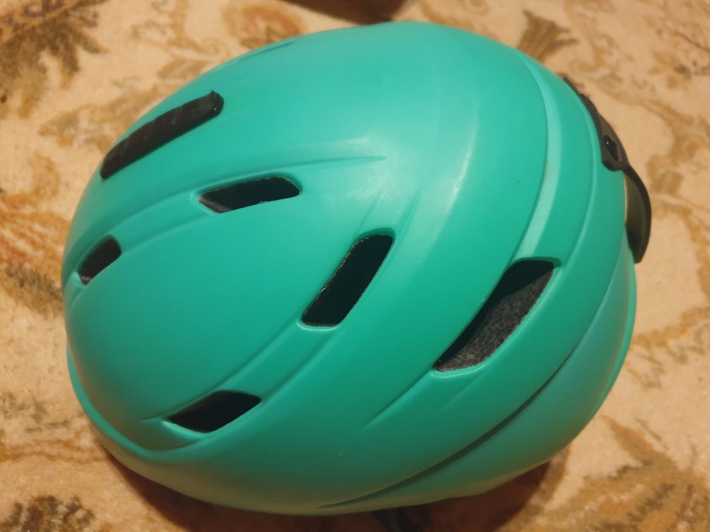 Kask narciarski dla dziecka XS