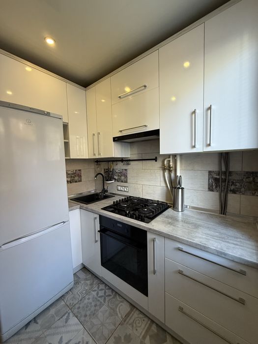 Світло не вимк! Здам 2 кімн.кв в р-ні Сіверського