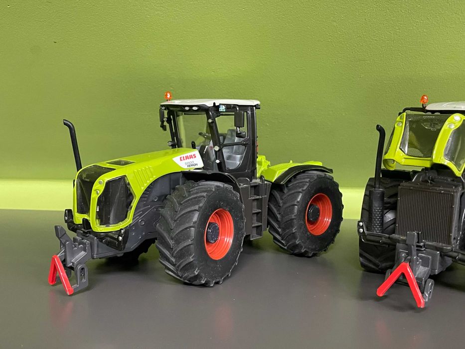 3271  SIKU Class Xerion traktor 1 32