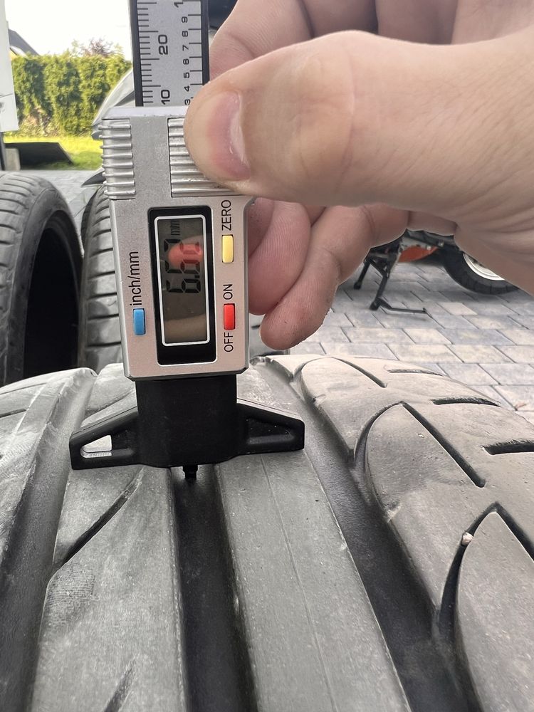 Opony letnie bridgestone 215/40 r.17