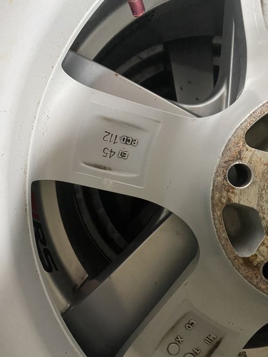 Felgi dezent 17 z oponami sava 225/45 et 45