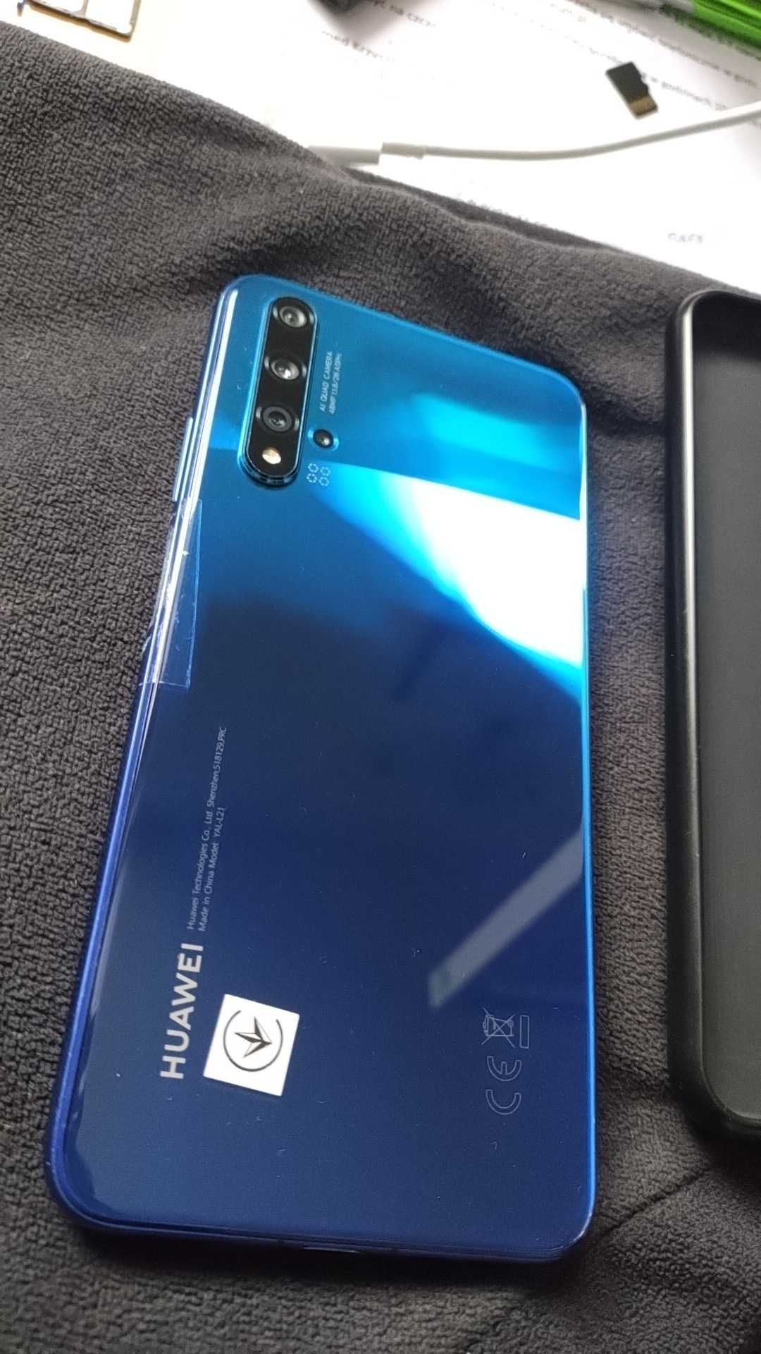 Huawei Nova 5T dual sim czyst android brat Huawei P20 LineageOS 128 GB