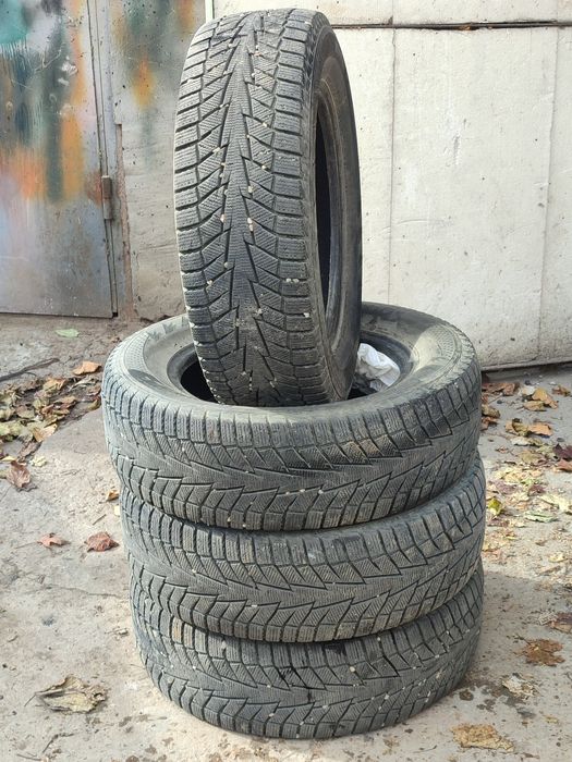HANKOOK 215/65/16