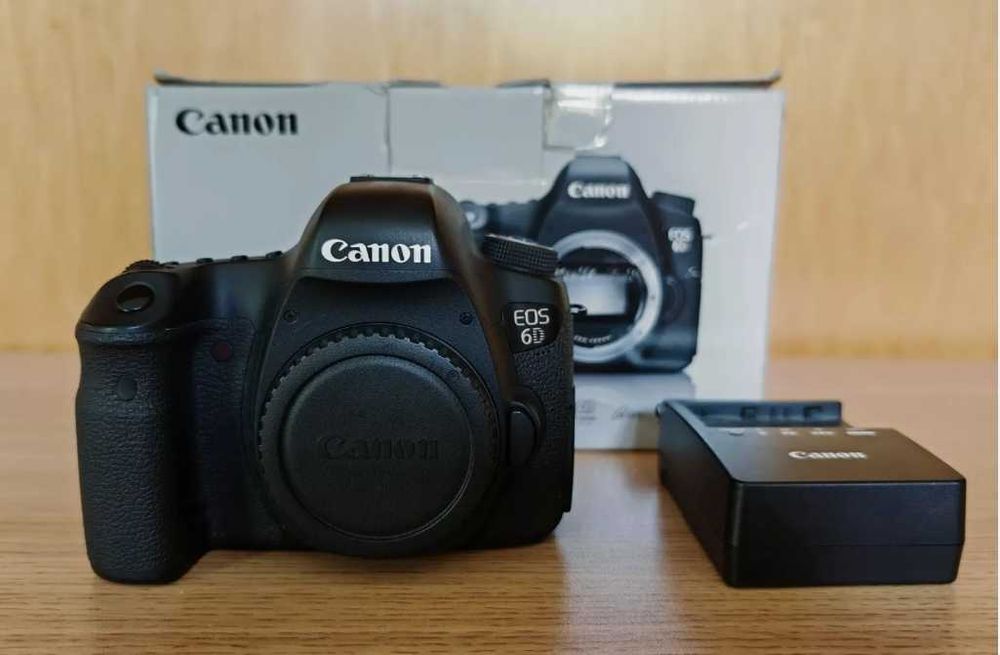 Canon EOS 6D + Canon 50mm + Lampa Meke MK-300 + Torba