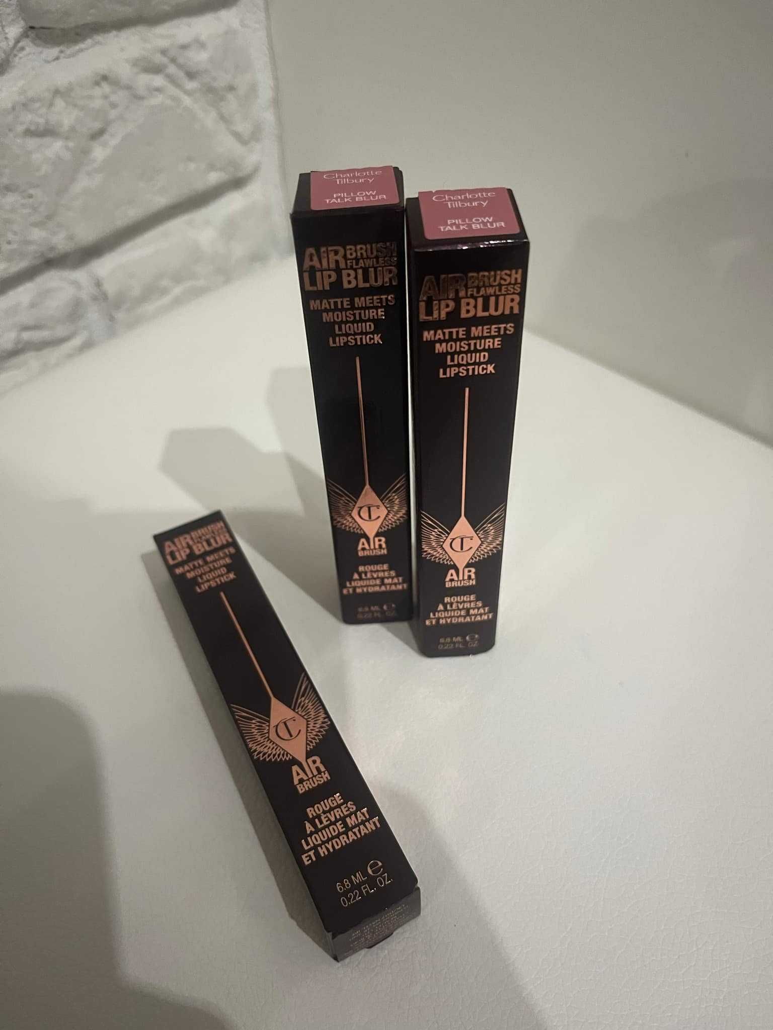 Pomadka do ust w płynie Flawless Lip Charlote Tilbury Pillow Talk Blur