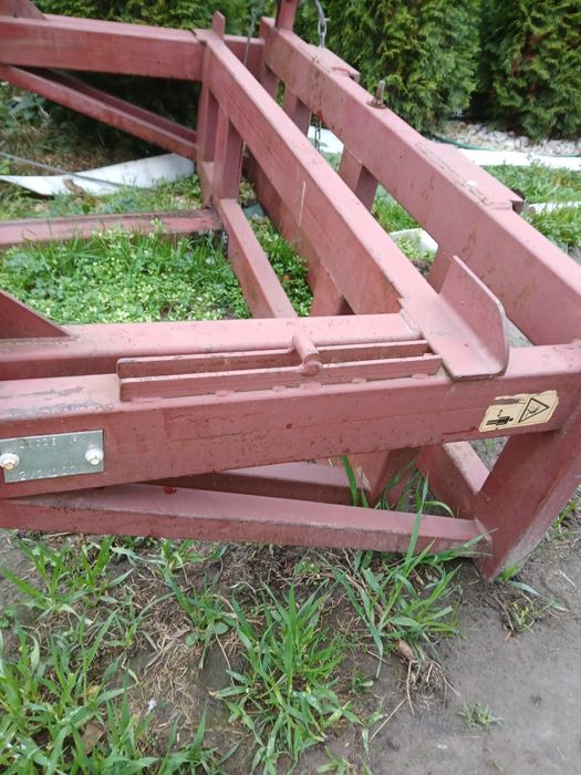 Wywrotnica  do skrzyniopalet