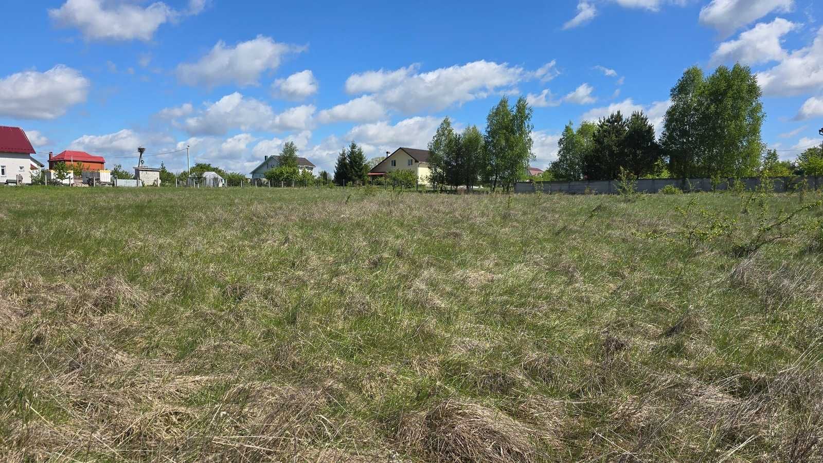 Продаж ділянки 25 соток під будівництво с.Сонячне  (26152050)