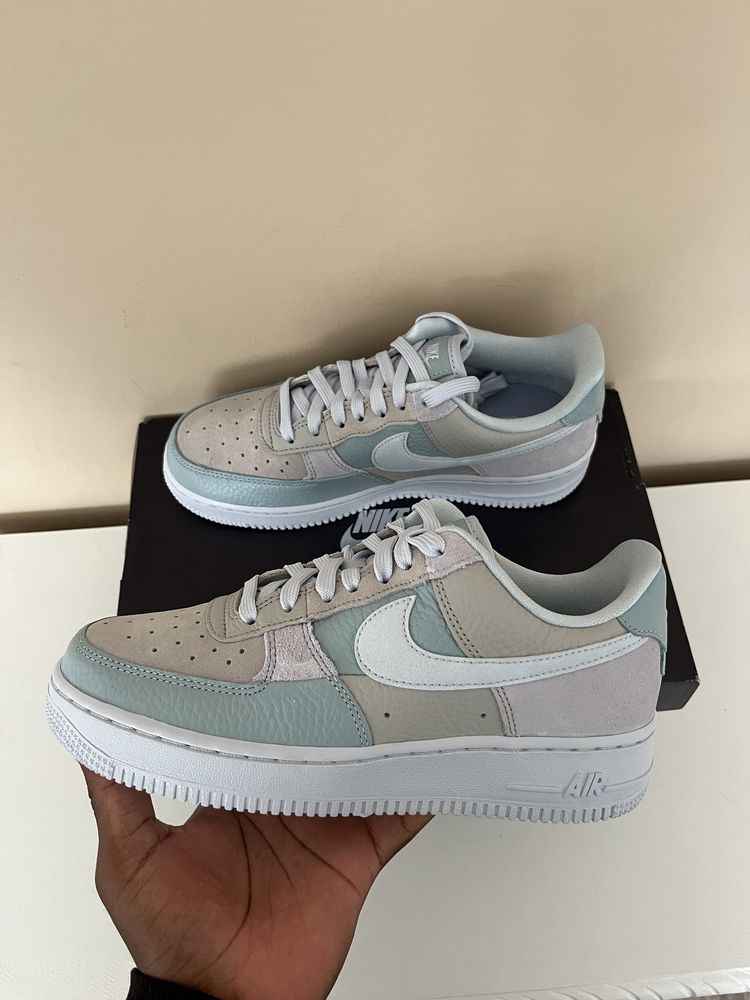 Air Force 1 Be Kind