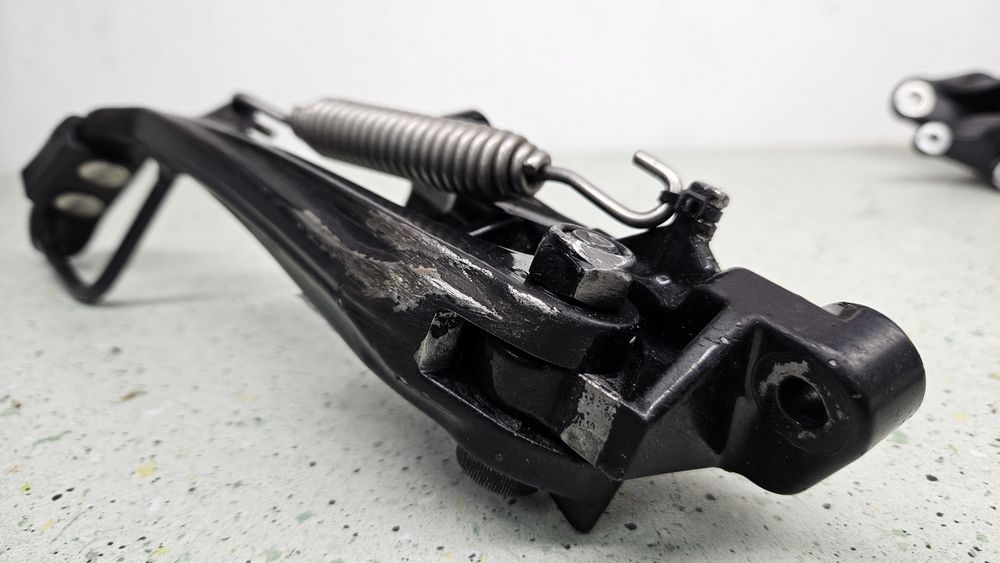 Бокова підніжка Indian Scout Bobber або Sixty