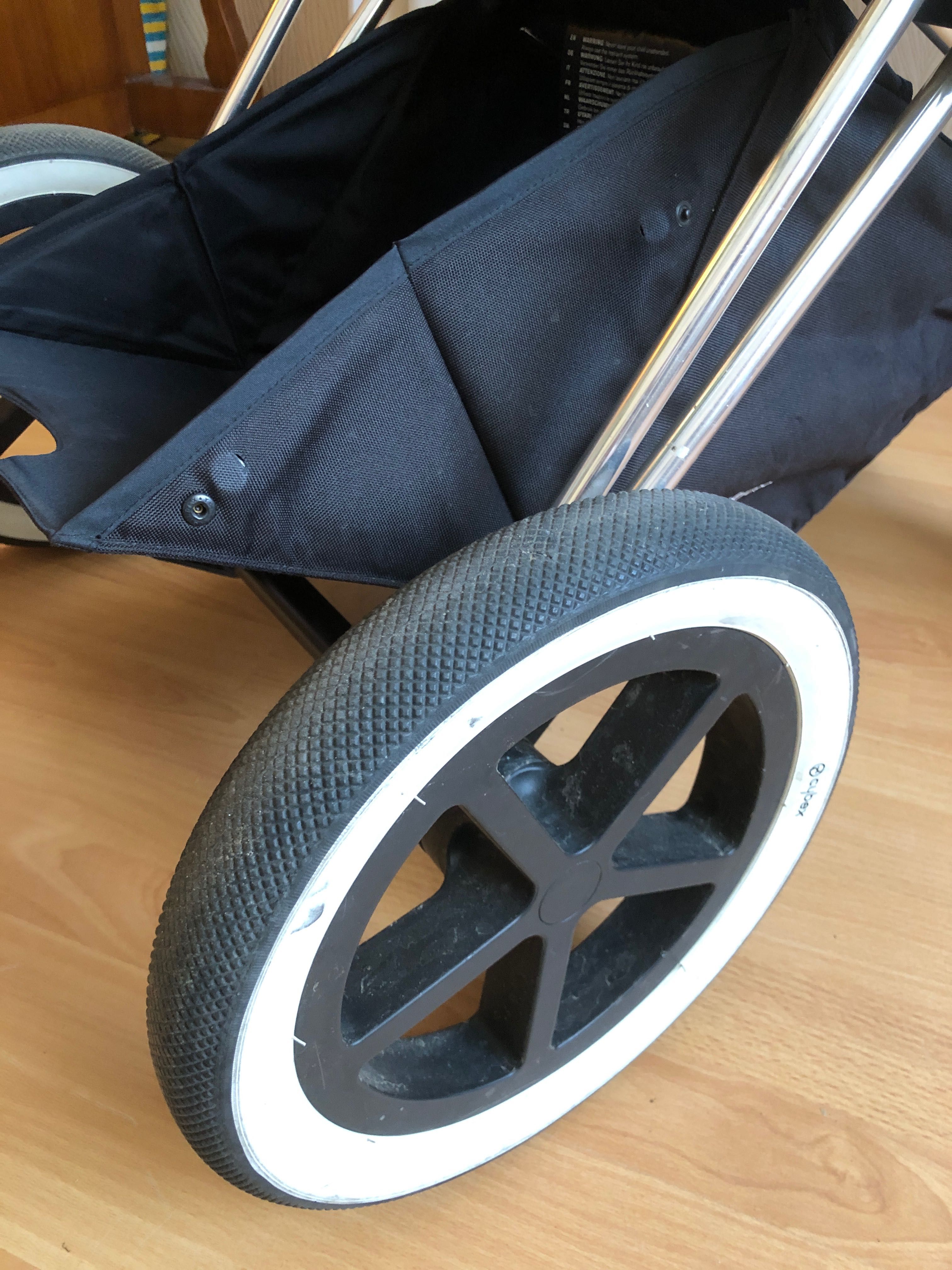 wózek spacerowy gondola Cybex Platinum Priam light 2w1 black + gratisy