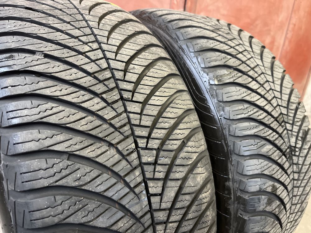 2x 225/45/17 wielosezon Goodyear4Seasons Gen2 Run Flat 2szt 2020