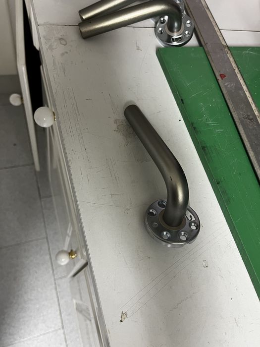 7 Puxadores de porta em inox do Leroy Merlin ,completos .