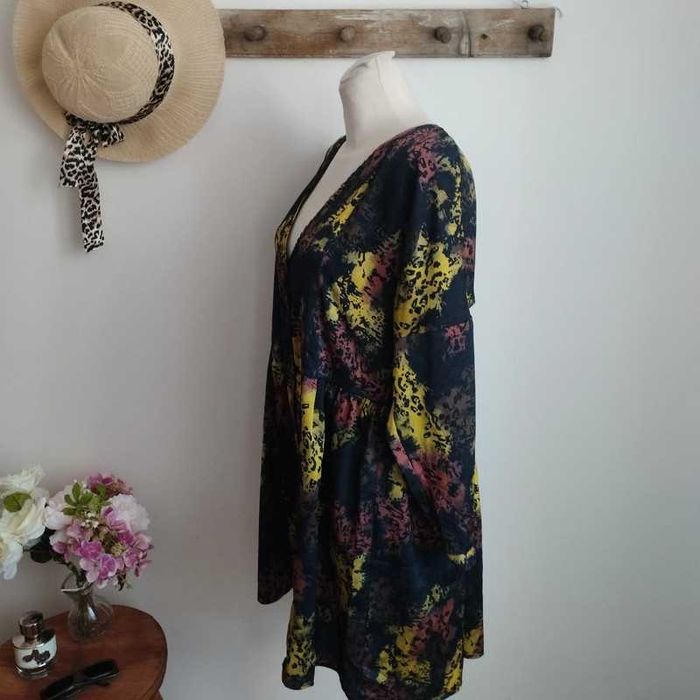 Zwiewna sukienka z długim rękawem Reserved, r. 38/42